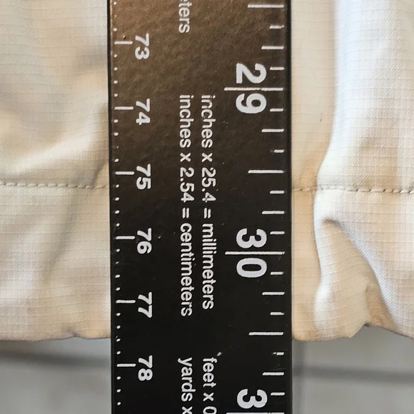 The North Face Mens XL White Black Hooded HyVent‎ Jacket (F11 AUET)